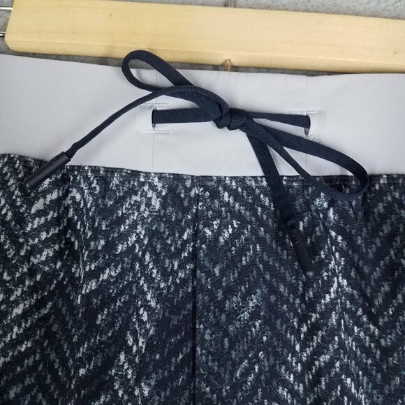 Lululemon T.H.E Shorts 9" Adult Large Gray Running Workout Gym Pull On Lined Men - Picture 4 of 12